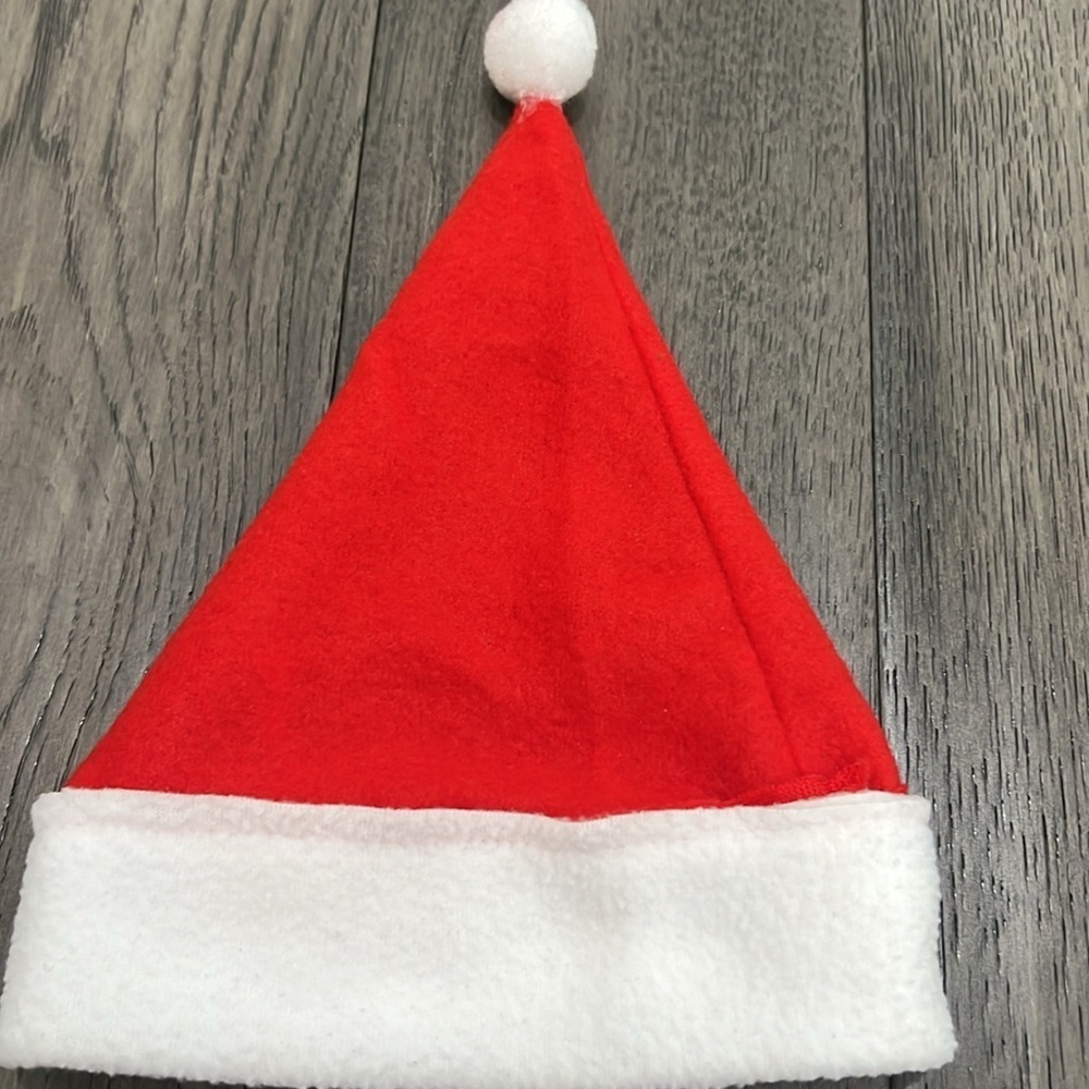 NWOT infant Santa hat with matching sock booties with pom-poms - Picture 5 of 8